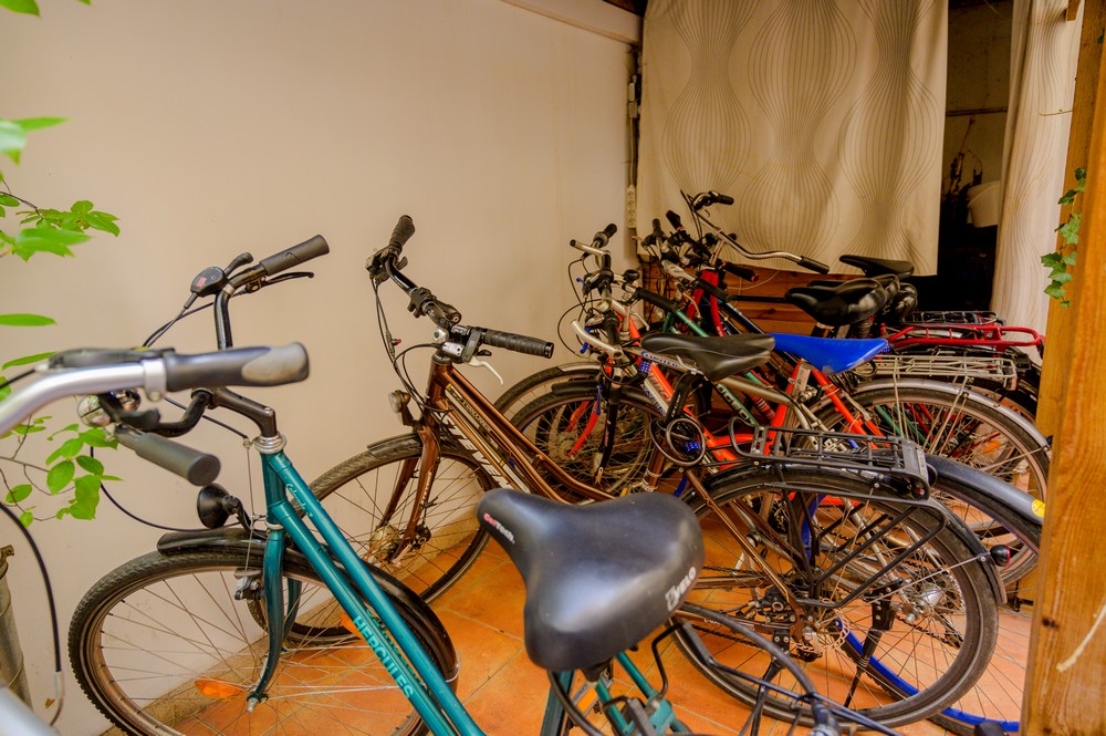 А туристам, которые приезжают в гостиницу на своем велотранспорте, предоставляется скидка на проживание.