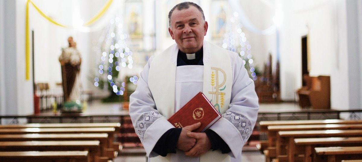 Католический священник Генрих Околотович. Фото: katolik.life