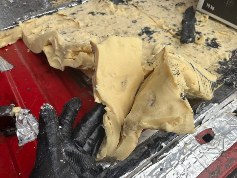 Автомобиль со взрывчаткой в пункте пропуска «Брест». Фото: ГТК