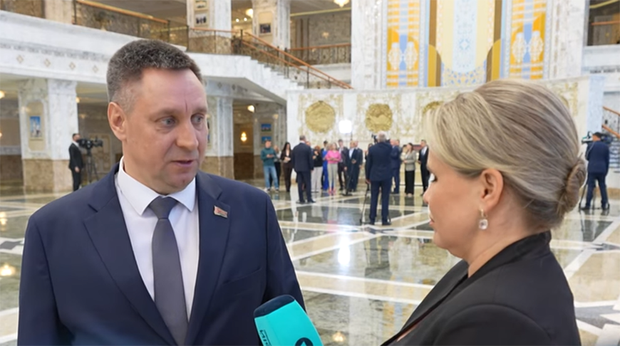 Министр сельского хозяйства и продовольствия Юрий Горлов в эфире телеканала «Беларусь 1». Фото: БЕЛТА.