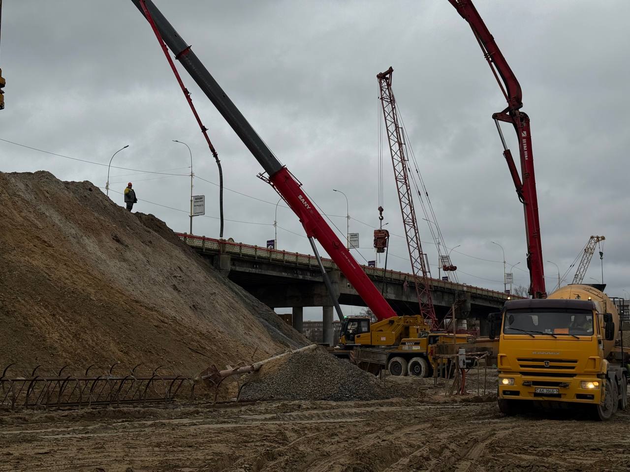 Реконструкция моста через реку Мухавец в Бресте.